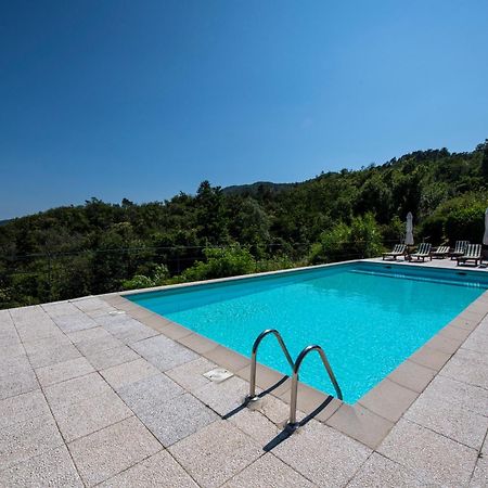 211 - Appartamento Acacia, Terrazza Giardino E Piscina Carro Dış mekan fotoğraf