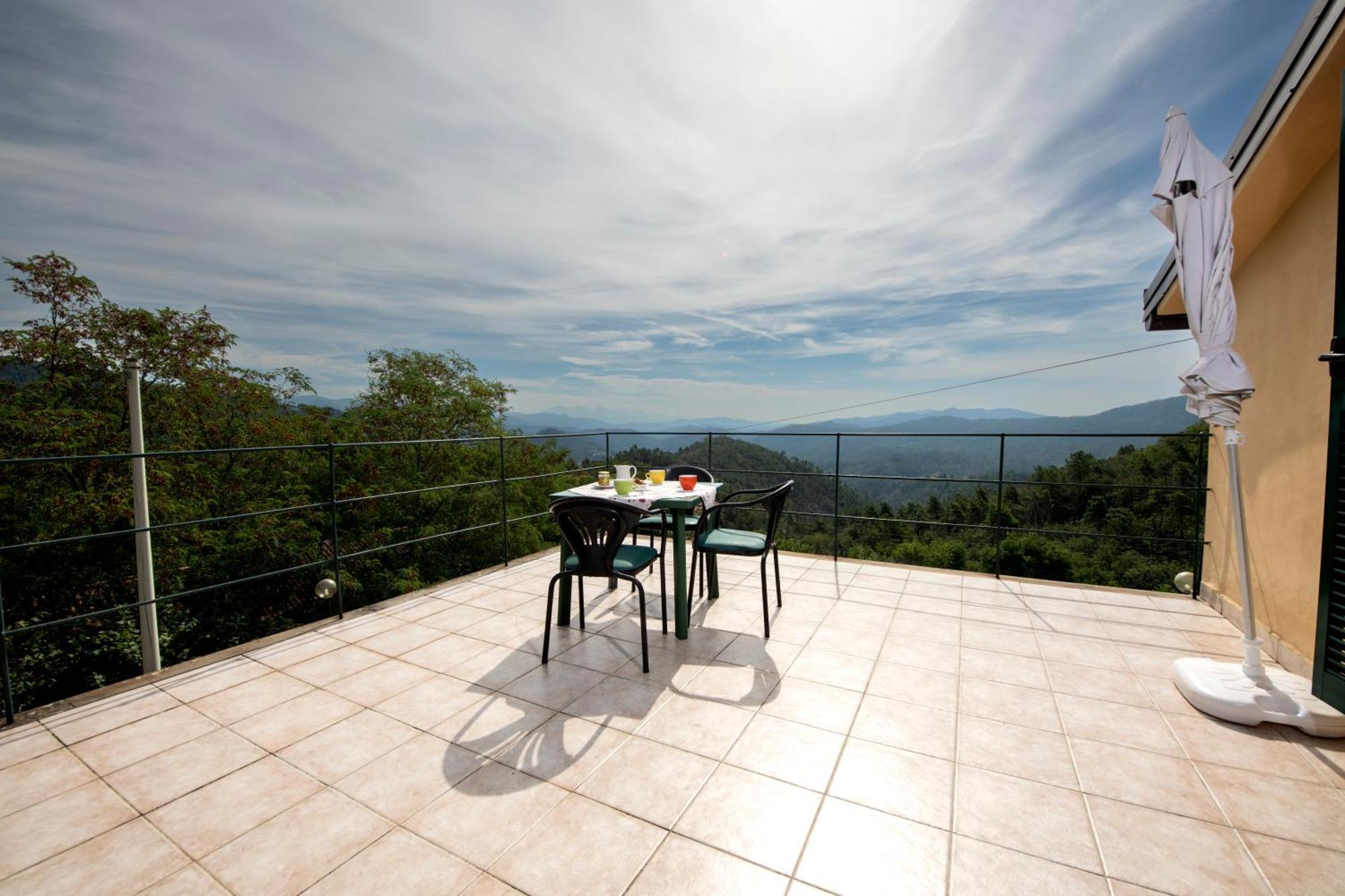 211 - Appartamento Acacia, Terrazza Giardino E Piscina Carro Dış mekan fotoğraf